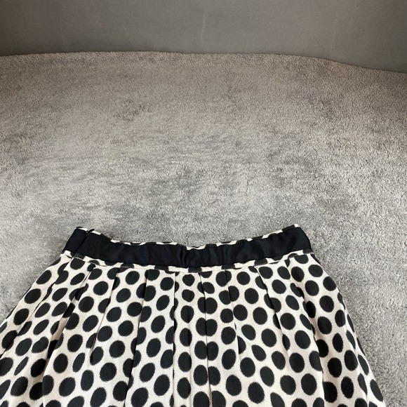 FOREVER 21 Lined Mini Skirt Womens Medium Beige Black Polka Dot - Picture 9 of 11